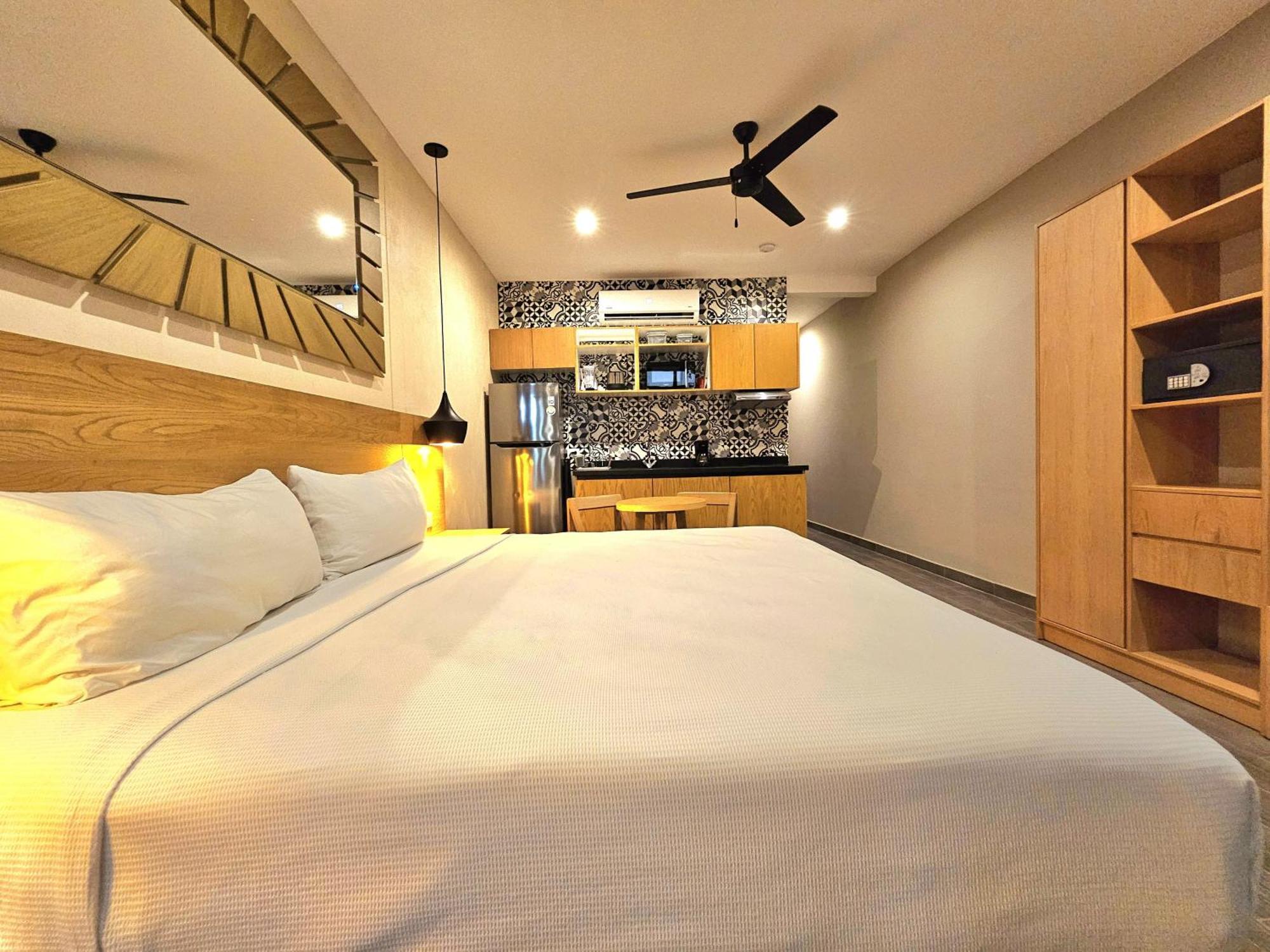 Sofia Boutique Condos By Bunik プレヤデルカーメン エクステリア 写真